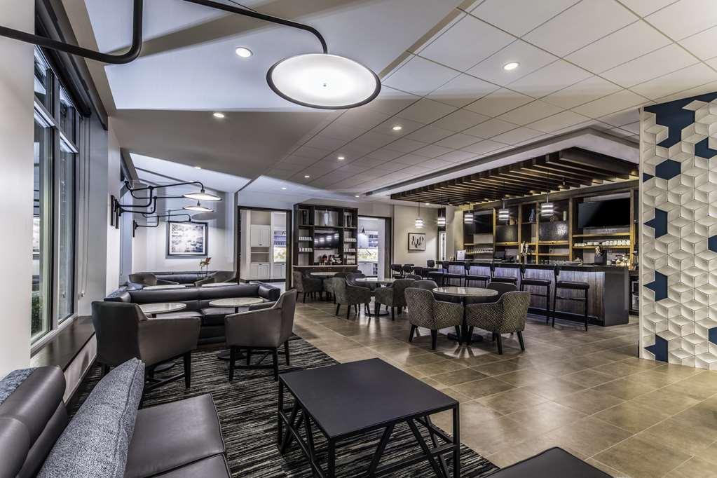 Hyatt Place Delano Restaurant billede